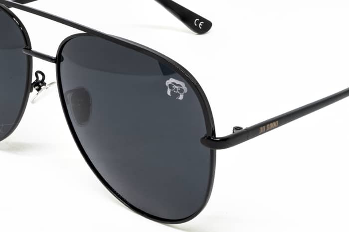 saulesbrilles ar uv aizsardzību